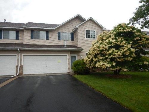 3206 Juniper Cir #C, Saint Paul, MN 55125