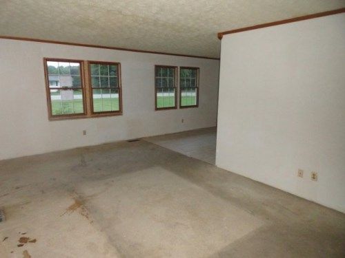 4486 Lockwood Blvd, Youngstown, OH 44511