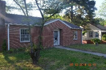 2528 Chapel Hill Rd, Durham, NC 27707