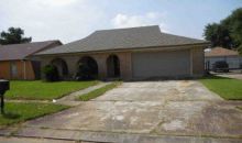 2253 Stall Dr Harvey, LA 70058