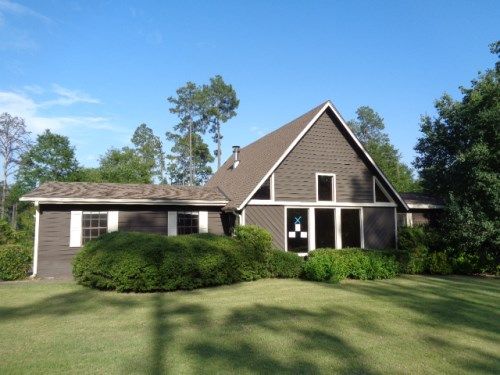 51 Forest Rd, Lumpkin, GA 31815