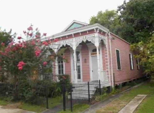 717 Nunez St, New Orleans, LA 70114