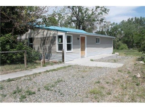 623 S 2nd St W, Riverton, WY 82501