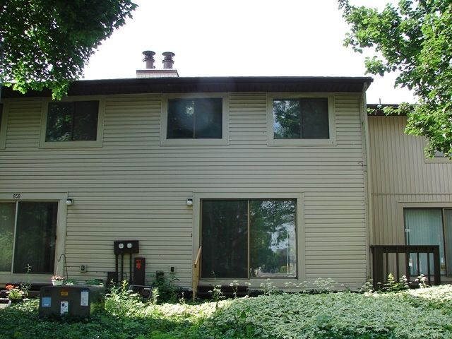 856 Armstrong Rd Unit # 3, Lansing, MI 48911