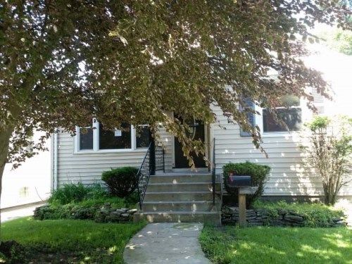 4502 Maple Avenue, Berwyn, IL 60402