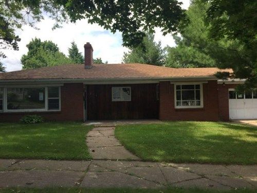904 Hillcrest Ave, Wausau, WI 54401