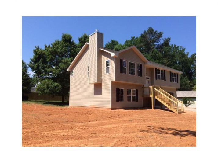 5040 Red Oak Lane, Gainesville, GA 30506