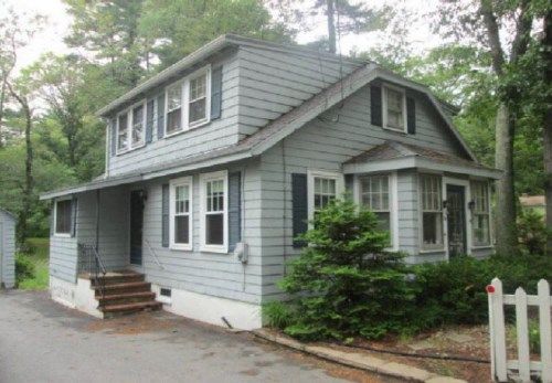 16 Lowell Road, North Reading, MA 01864