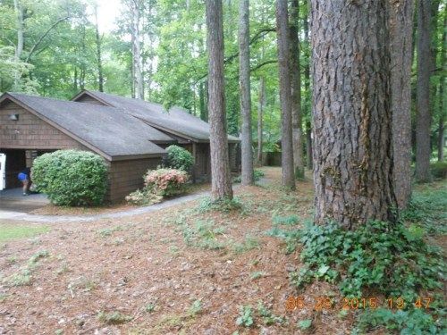 2545 W Sandy Court Sw, Marietta, GA 30066