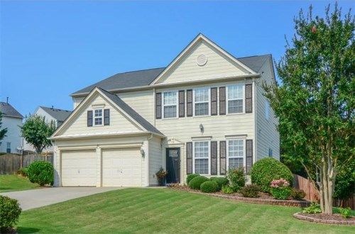 13623 Weycroft Circle, Alpharetta, GA 30004
