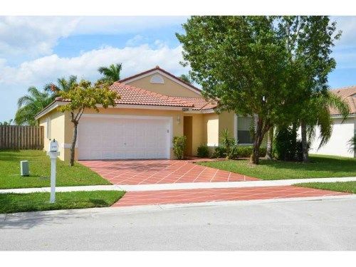 2366 NW 184TH TE, Hollywood, FL 33029