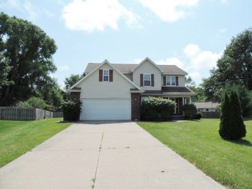 470 W Trillium Cir, Saint Joseph, MI 49085