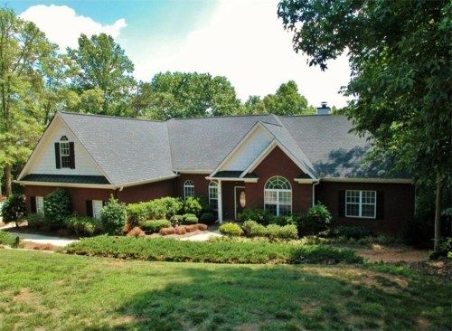 387 Lauren Marie Drive, Braselton, GA 30517
