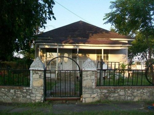 905 Ann Ave, Dallas, TX 75223