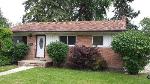 1390 Maureen Ave, Madison Heights, MI 48071