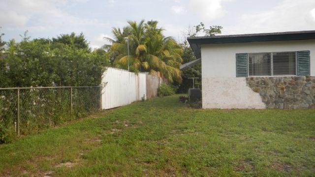 440 NW 132nd St, Miami, FL 33168