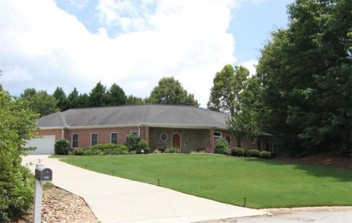 2273 Kingsland Drive, Atlanta, GA 30360