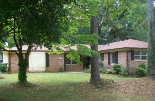 4561 Oakland Terr, Mableton, GA 30126