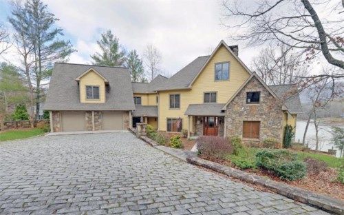 1688 Stonecrest Circle, Hiawassee, GA 30546