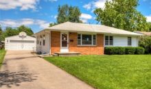 7205 Palm Dr Urbandale, IA 50322