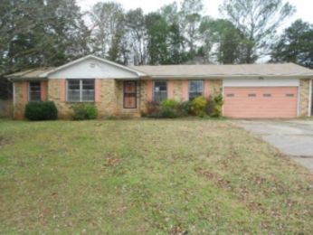 4918 Lumary Dr NW, Huntsville, AL 35810