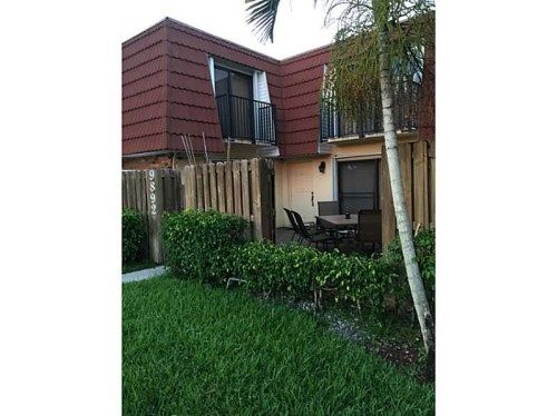 9892 NW 6 PL, Fort Lauderdale, FL 33324