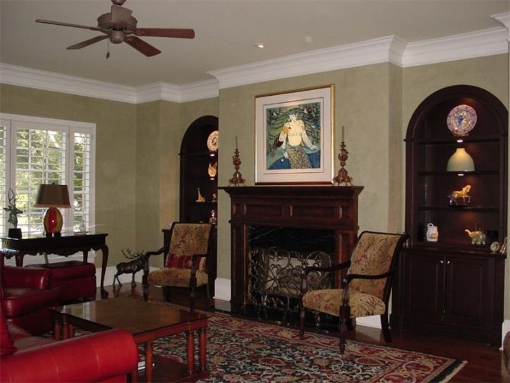 13 Conifer Circle Ne, Atlanta, GA 30342