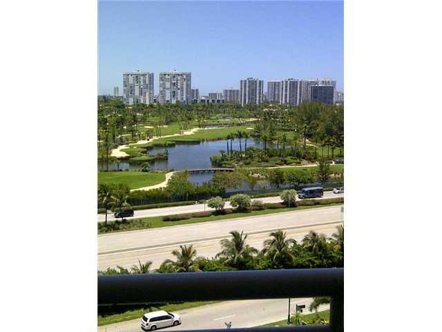 3300 NE 192 ST # 1110, Miami, FL 33180