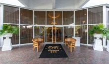 3530 MYSTIC POINTE DR # 1801 Miami, FL 33180