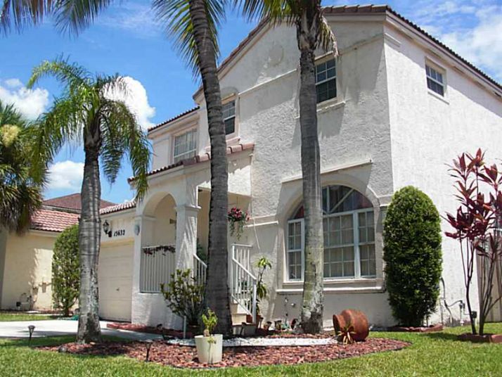 15632 NW 14 ST, Hollywood, FL 33028