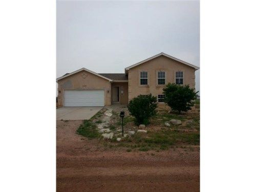1142 E Escondido Dr, Pueblo, CO 81007