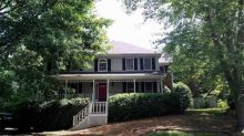 4505 Club House Drive Marietta, GA 30066