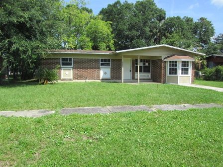 7028 Lincoln Circle West, Jacksonville, FL 32209