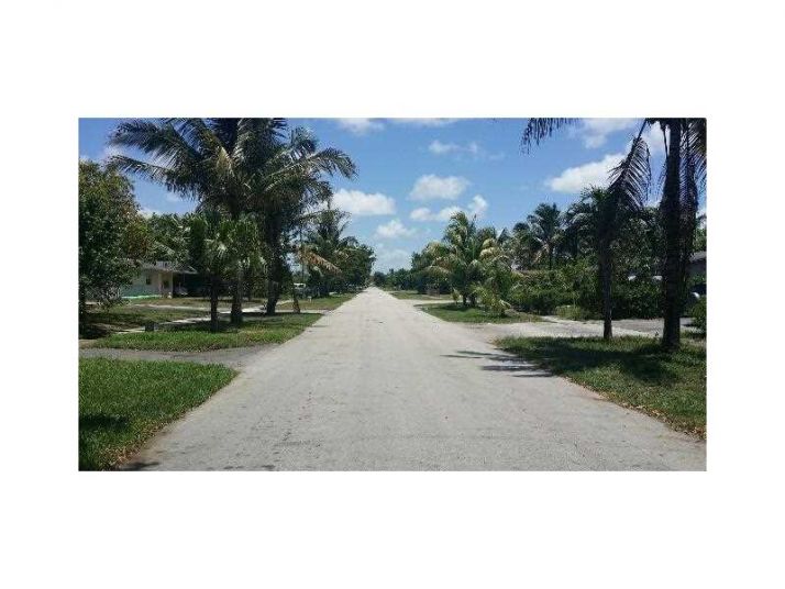 1330 NW 51 AV, Fort Lauderdale, FL 33313