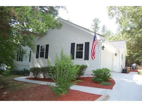 3444 Irvin Drive, Loganville, GA 30052