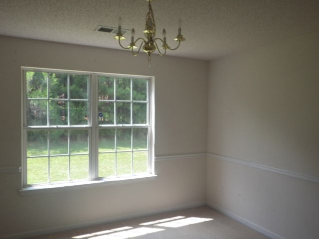 4886 Ruby Pines Ct Aka 4794 Ruby Forrest Dr, Stone Mountain, GA 30083