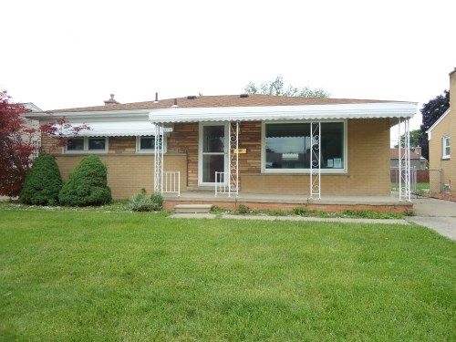 22144 Wohlfeil St, Taylor, MI 48180