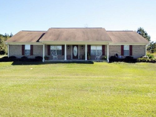 426 Lux RD, Hattiesburg, MS 39401