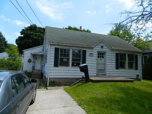 2286 Avon St, Saginaw, MI 48602