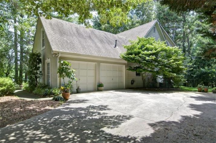 3288 Eagle Watch Drive, Woodstock, GA 30189