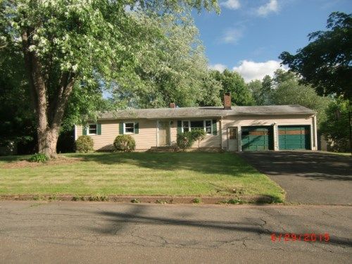 63 Conwel Rd, Meriden, CT 06451