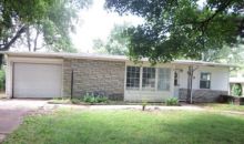 3308 Mark Twain Dr Saint Joseph, MO 64501