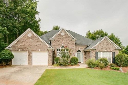 1020 City Market Street, Hoschton, GA 30548