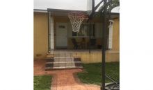 5940 E 7 AV Hialeah, FL 33013