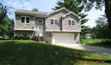 816 Wood St Mchenry, IL 60051