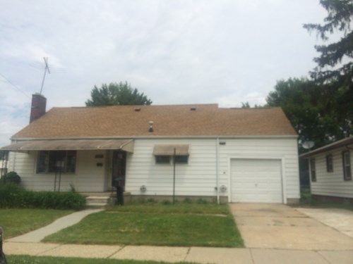 8249 Prospect Ave, Warren, MI 48089