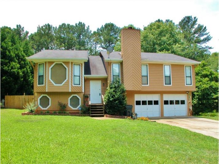 2821 Mountbery Drive, Snellville, GA 30039