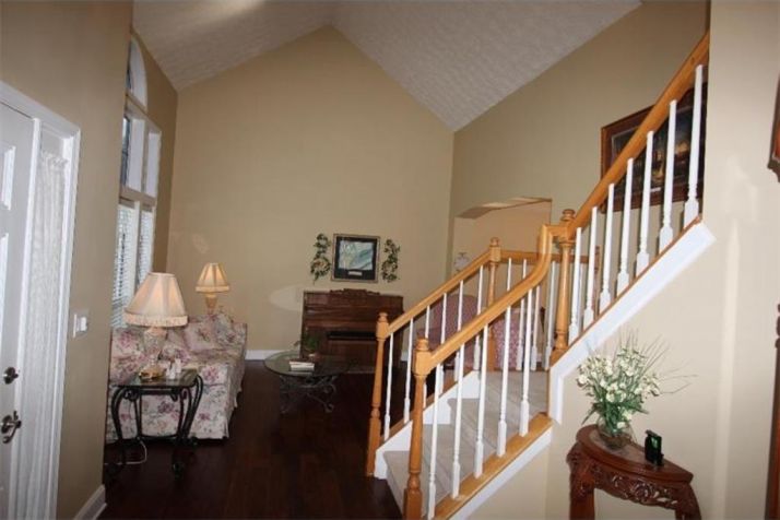 7213 Meadow Gate Way, Woodstock, GA 30189