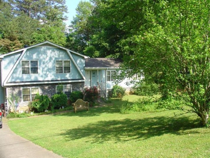 5230 Twin Oak Drive, Woodstock, GA 30188