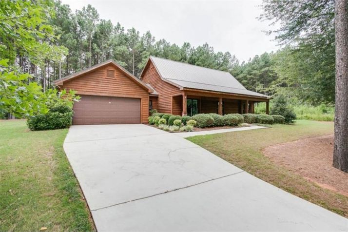 1168 Yacht Club Road, Hartwell, GA 30643